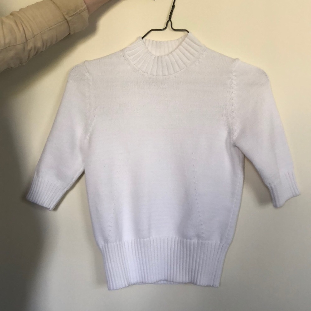 Ann Taylor short sleeve sweater, size S